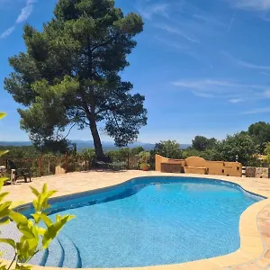 https://lechappee-belle.fr-provencehotel.com